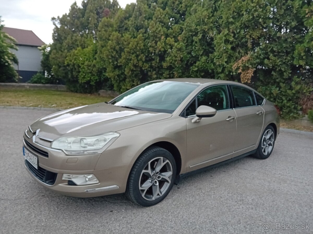 Citroén C5 3,0HDi ,,177kW ,,Exclusive - 4