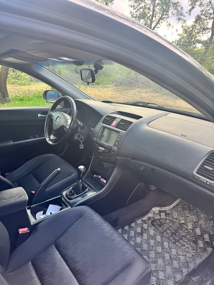 Honda Accord - 4