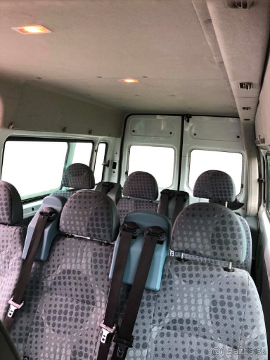 Ford Transit - 4