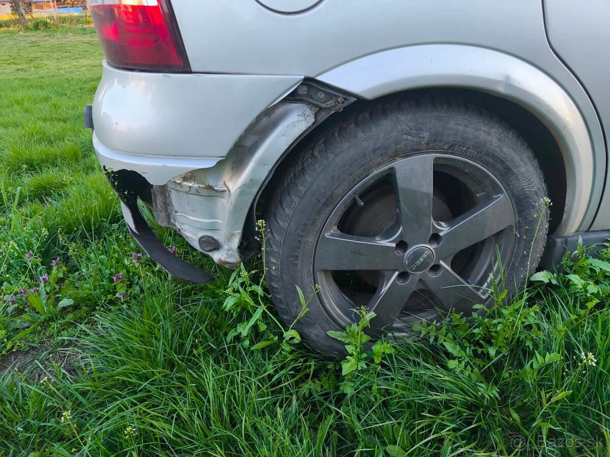Predám Opel Astra strieborná - 4