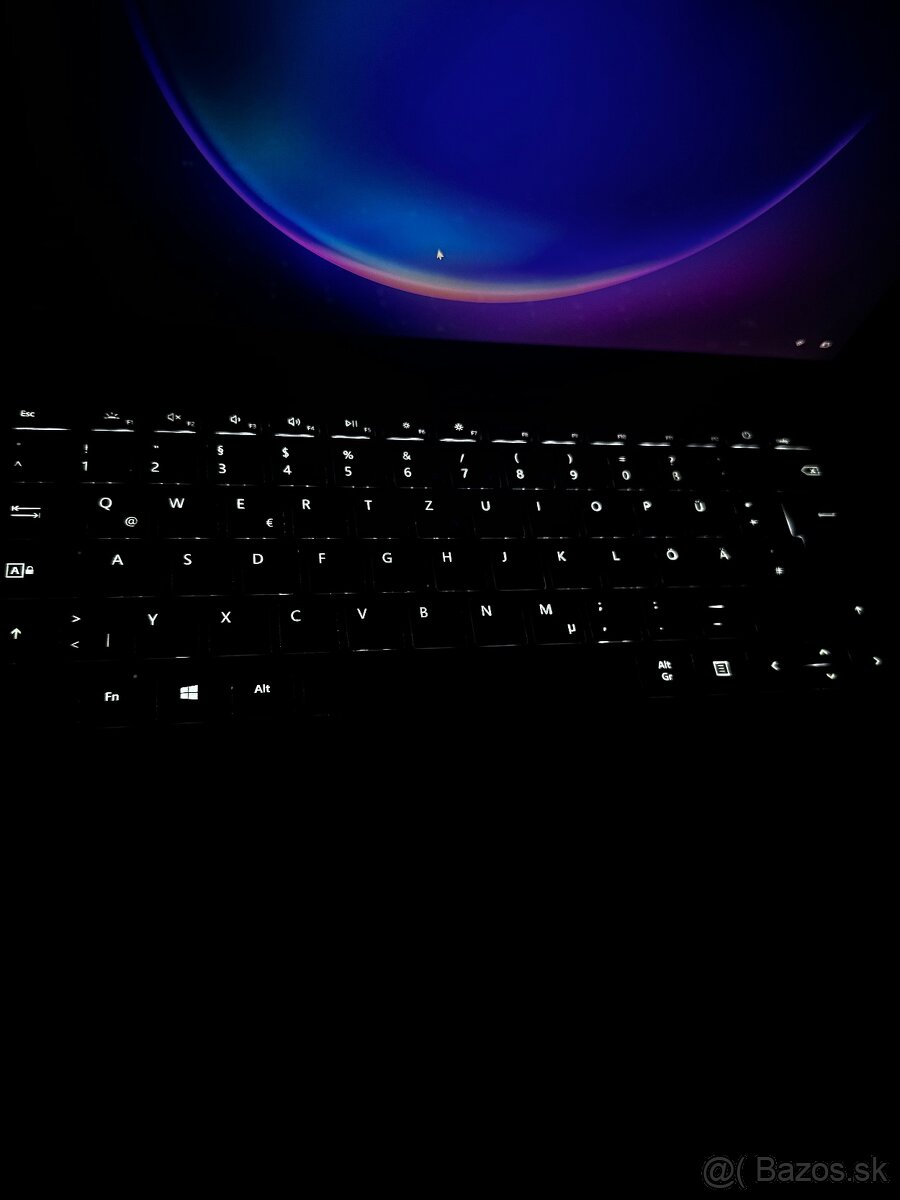 Microsoft Surface Laptop 4 (13.5”, i5, 16GB RAM, 512GB SSD) - 4