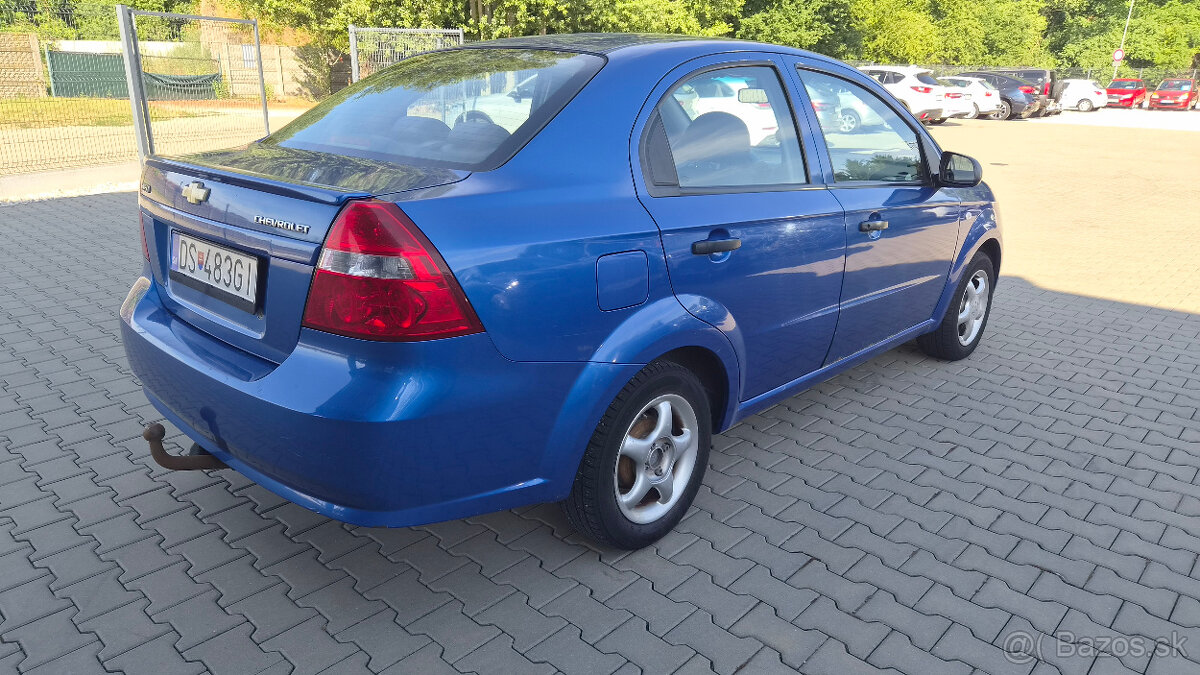 Chevrolet Aveo 1.4 16v Elite - 4