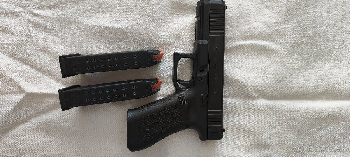 Predam Glock 17 5 gen s prislusenstvom - 4