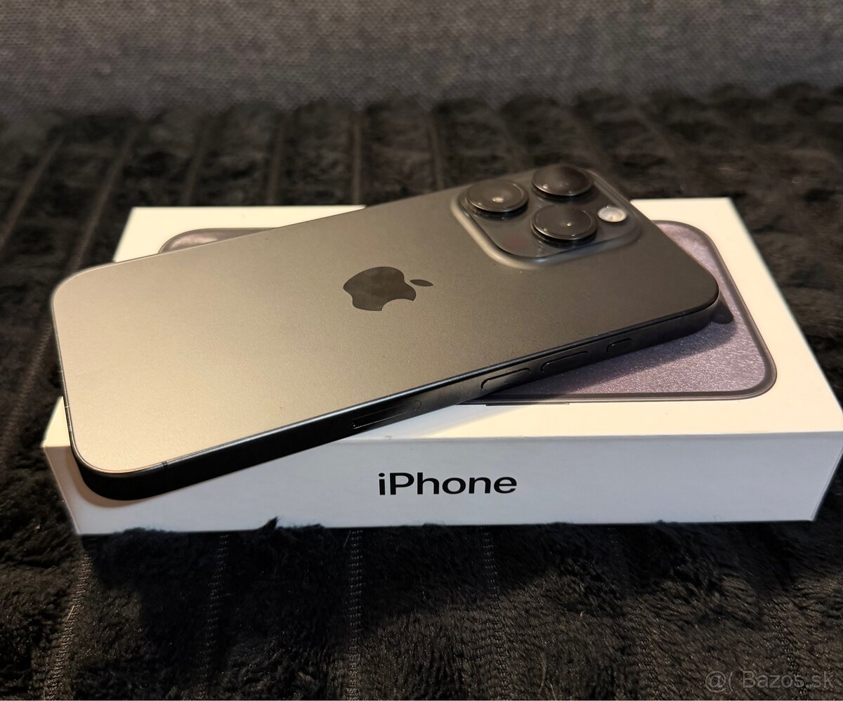 iPhone 15 Pro, Black Titanium - 4