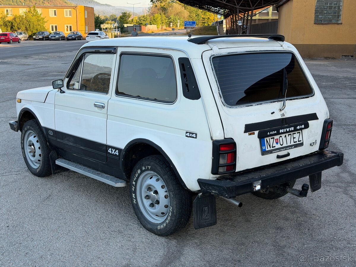 Lada Niva 4x4 - 4