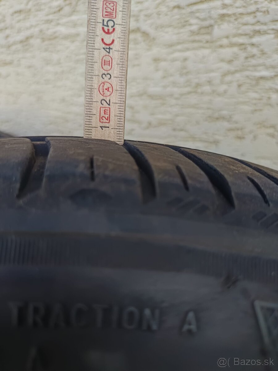 Letné pneumatiky 215/55 R17 94 V - 4