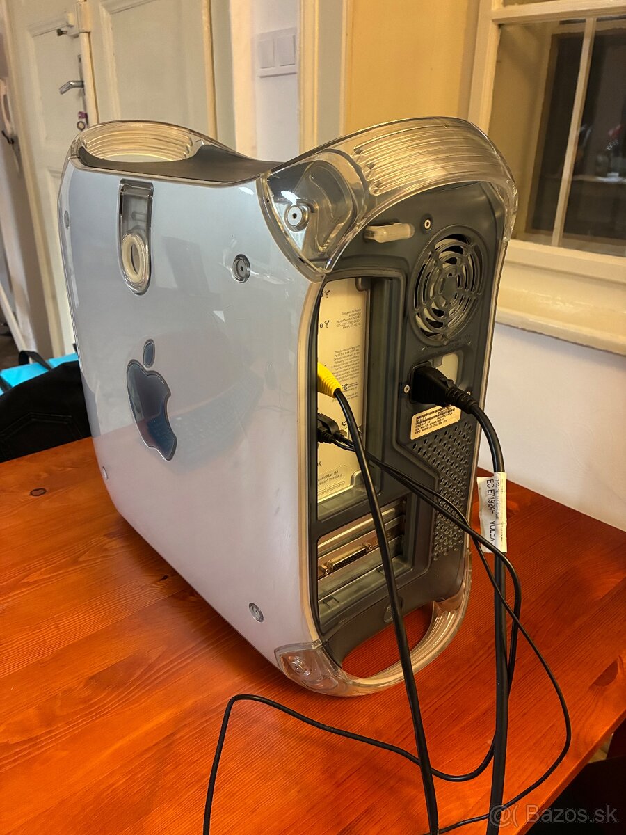  Predám Apple PowerMac G4 400 MHz + 20" Cinema Display - 4