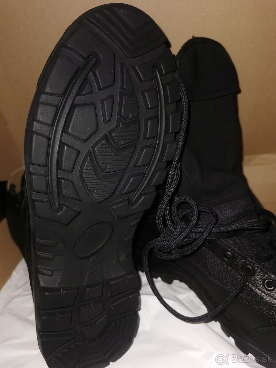 Kanady-špeciálna obuv - 4