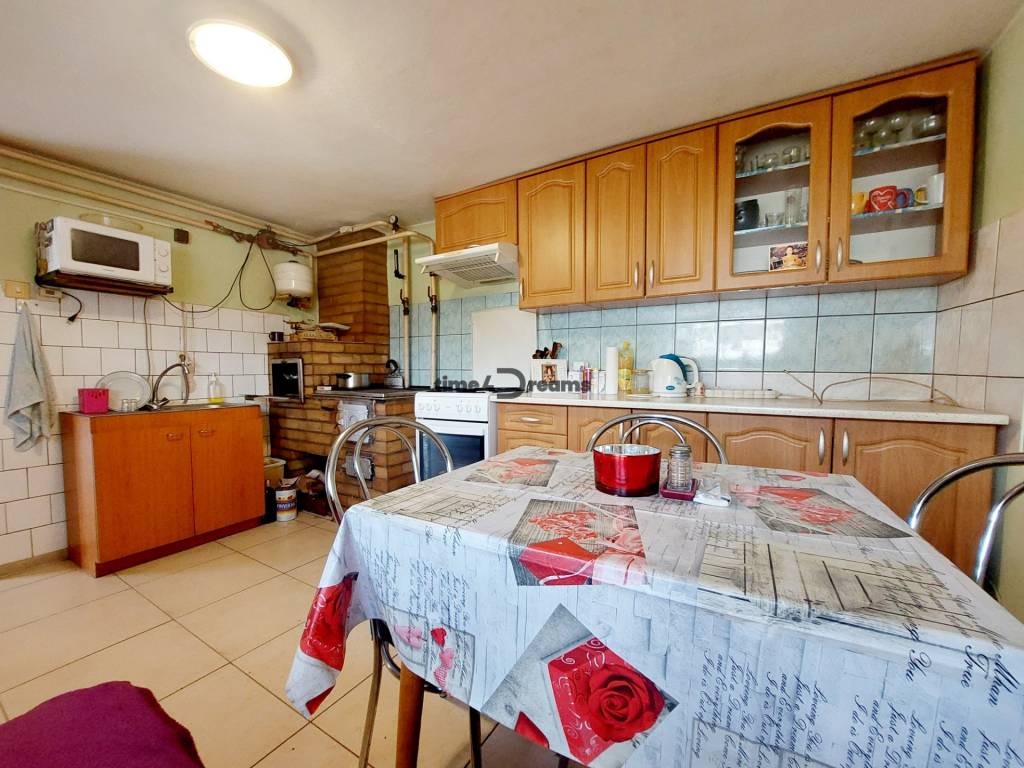 NA PREDAJ pekná chalupa LÁTKY okr.Detva - 4