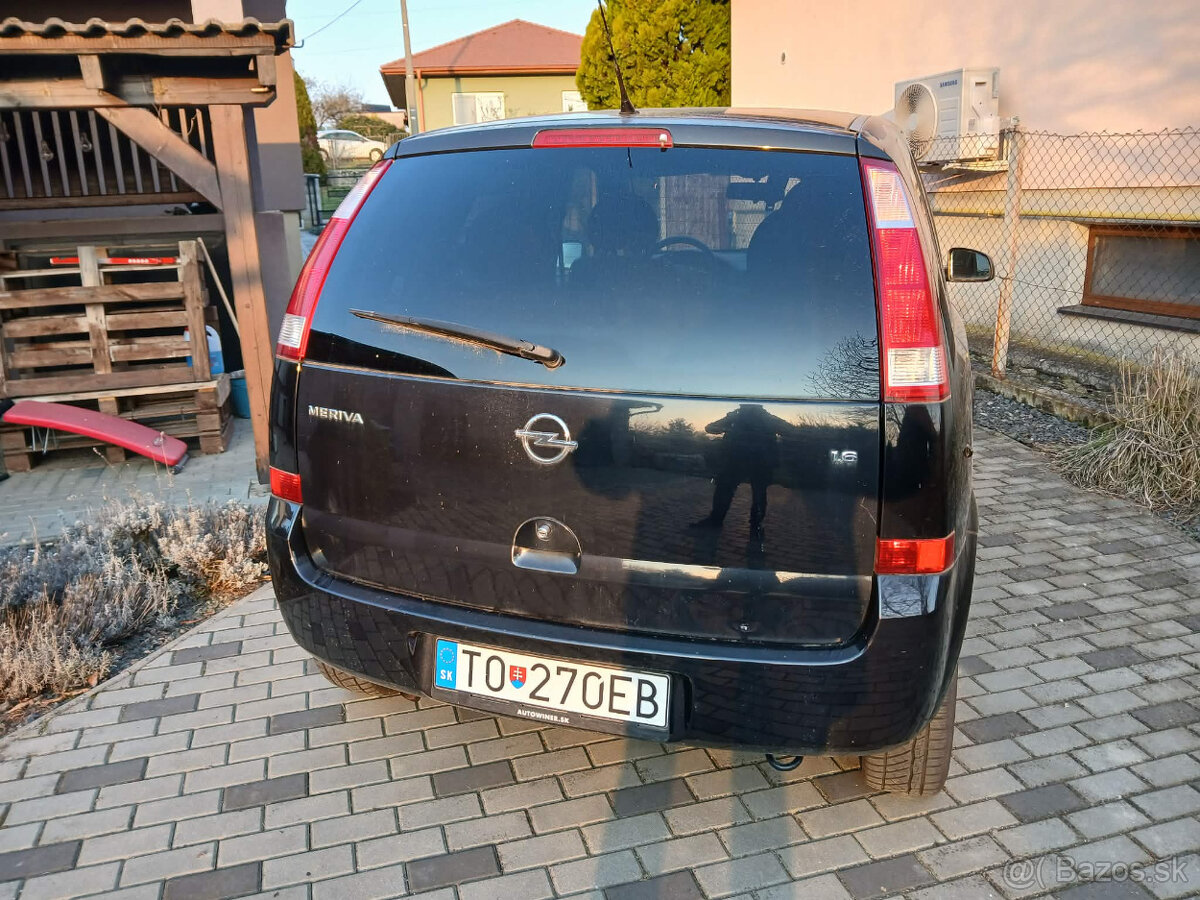 Opel Meriva 1,6i 16v benzín - 4