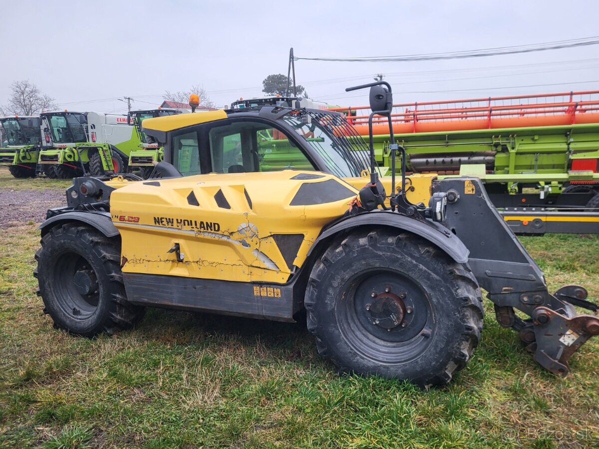 NEW HOLLAND TH 6.28 4X4 - 4