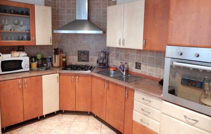 Zrekonštruovaný 3-IZB. BYT, Balkón, Pivnica, 82 m2 - 4