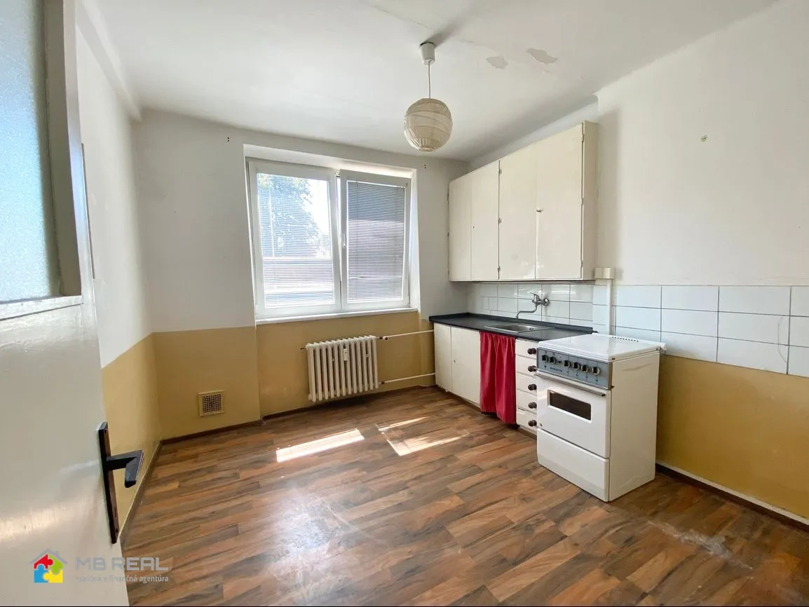 REZERVOVANÉ - Jednoizbový byt, Banská Bystrica, Sídlisko - 4