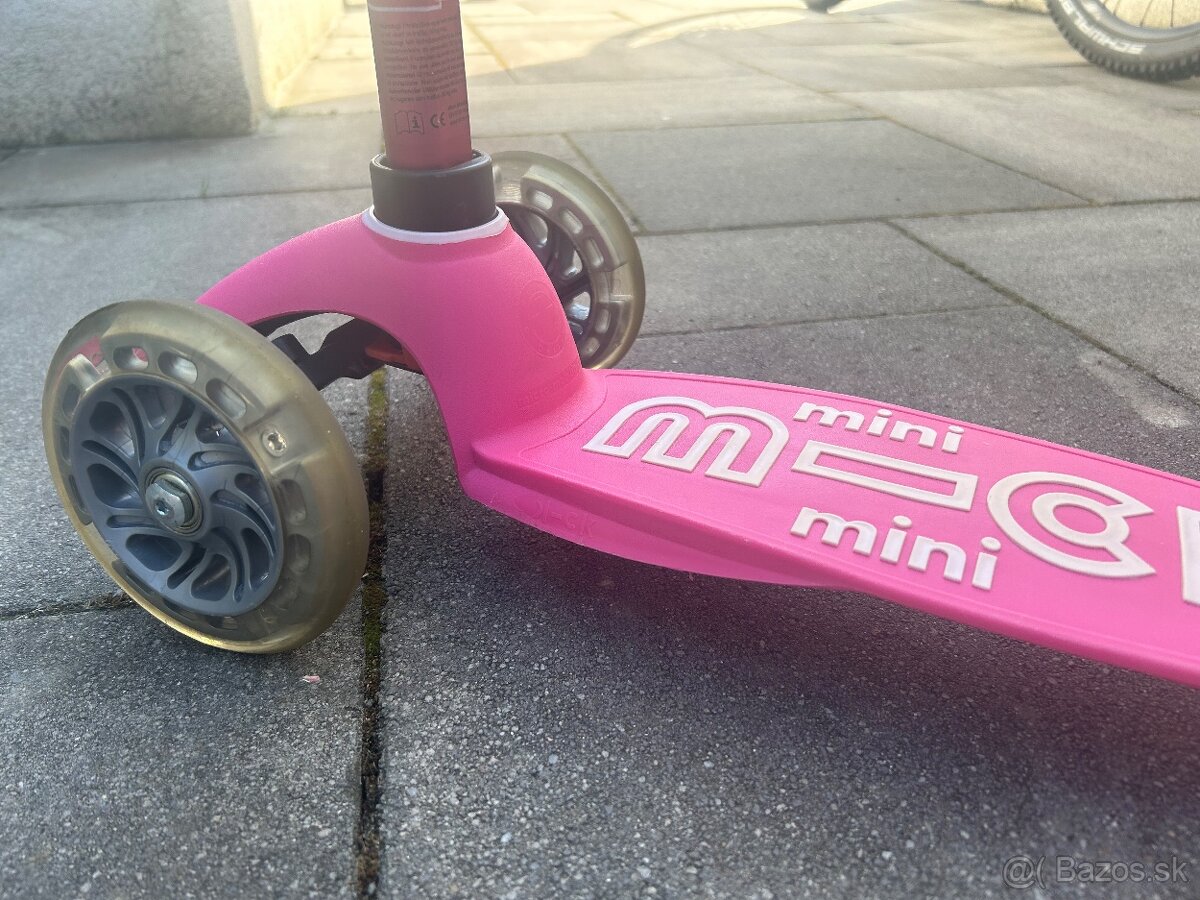 Kolobežka micro led deluxe light - 4