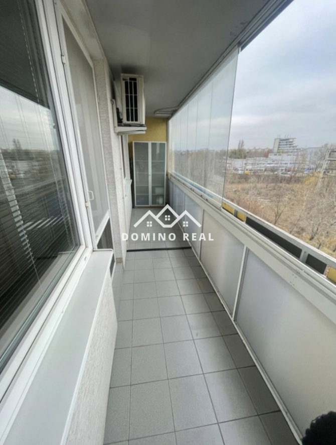 ihneď voľný 2-izbový byt s garážovým státím - 4