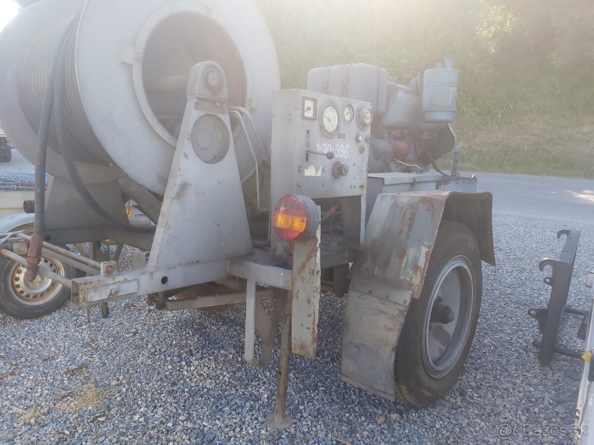 Motor Slávia na podvozku - 4