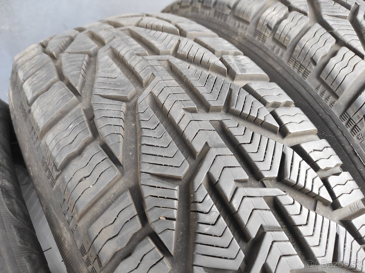 Zimné pneumatiky 215/60R17 Sebring - 4