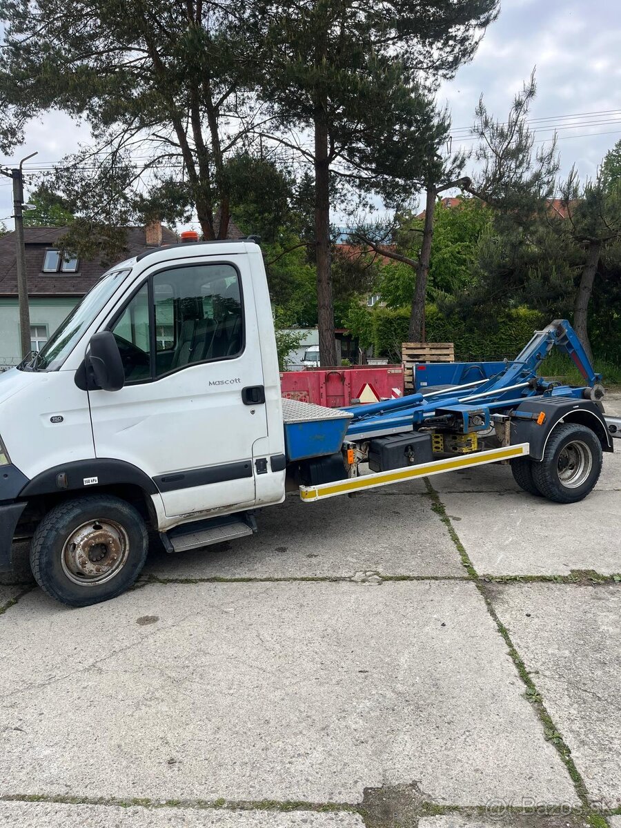 Renault Mascot Hákový nosič 6,5t