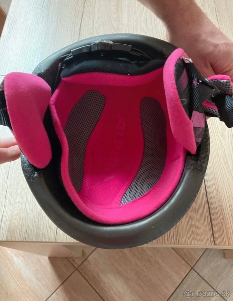 Lyžiarska prilba - 4