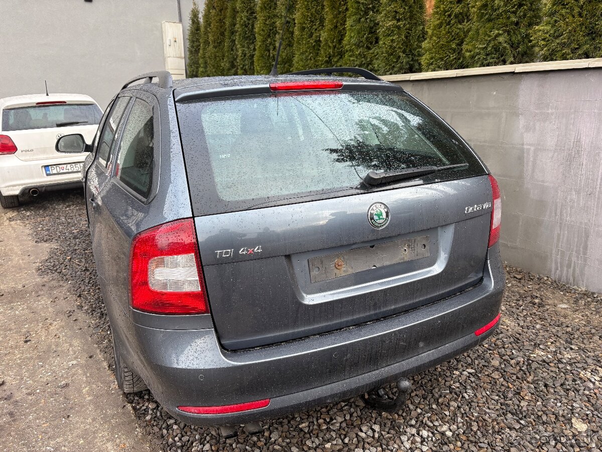 Škoda Octavia Combi facelift 1.6 TDI 4x4 2011 - 4