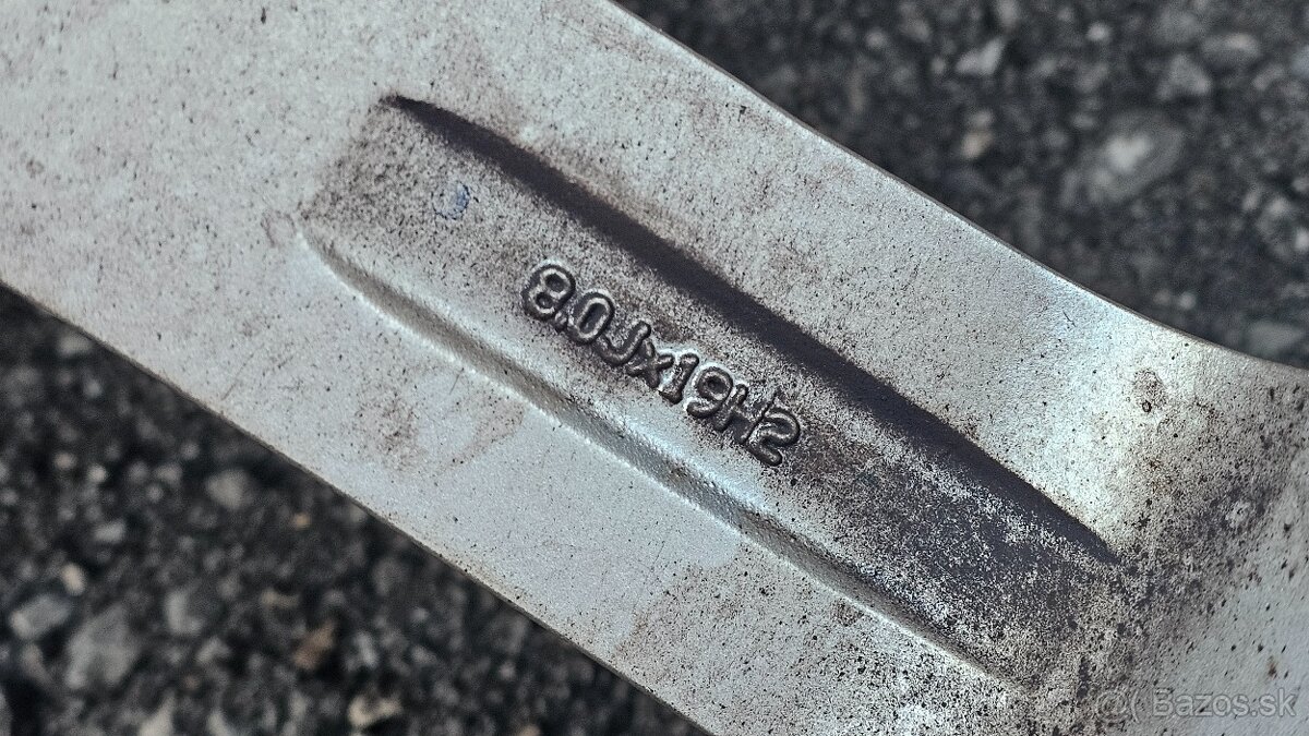 Predám zimné komplety Audi - 4