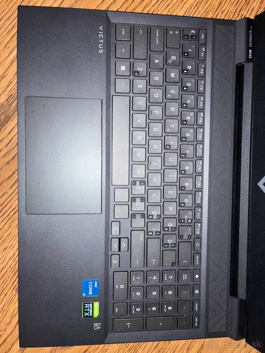 Predám Herný notebook HP Victus 16 v novom stave - 4