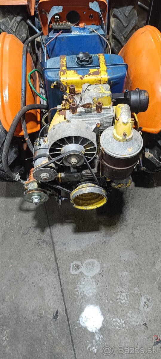 Malotraktor 4x4 Antonio Carraro - 4