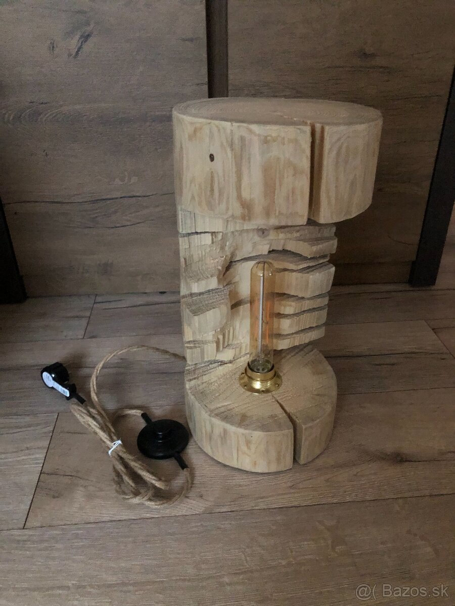Stolová lampa z masívneho dreva – ručná výroba - 4