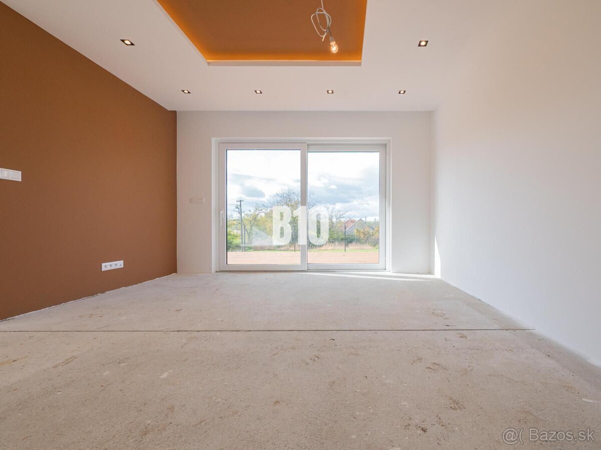 NADŠTANDARDNÝ bungalov s dobrou dostupnosťou na dialnicu - 4