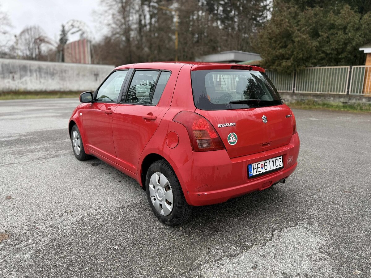 Suzuki Swift 1.3 benzin 2006 - 4