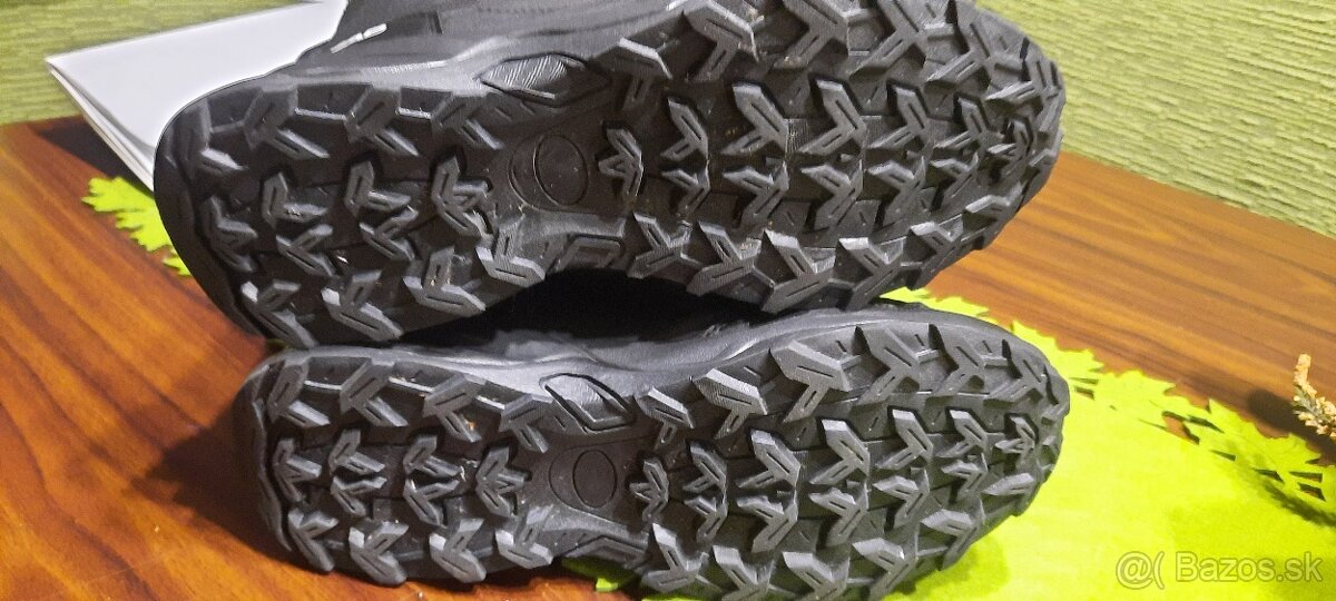 Predám zimné zachovalé 38. - 4