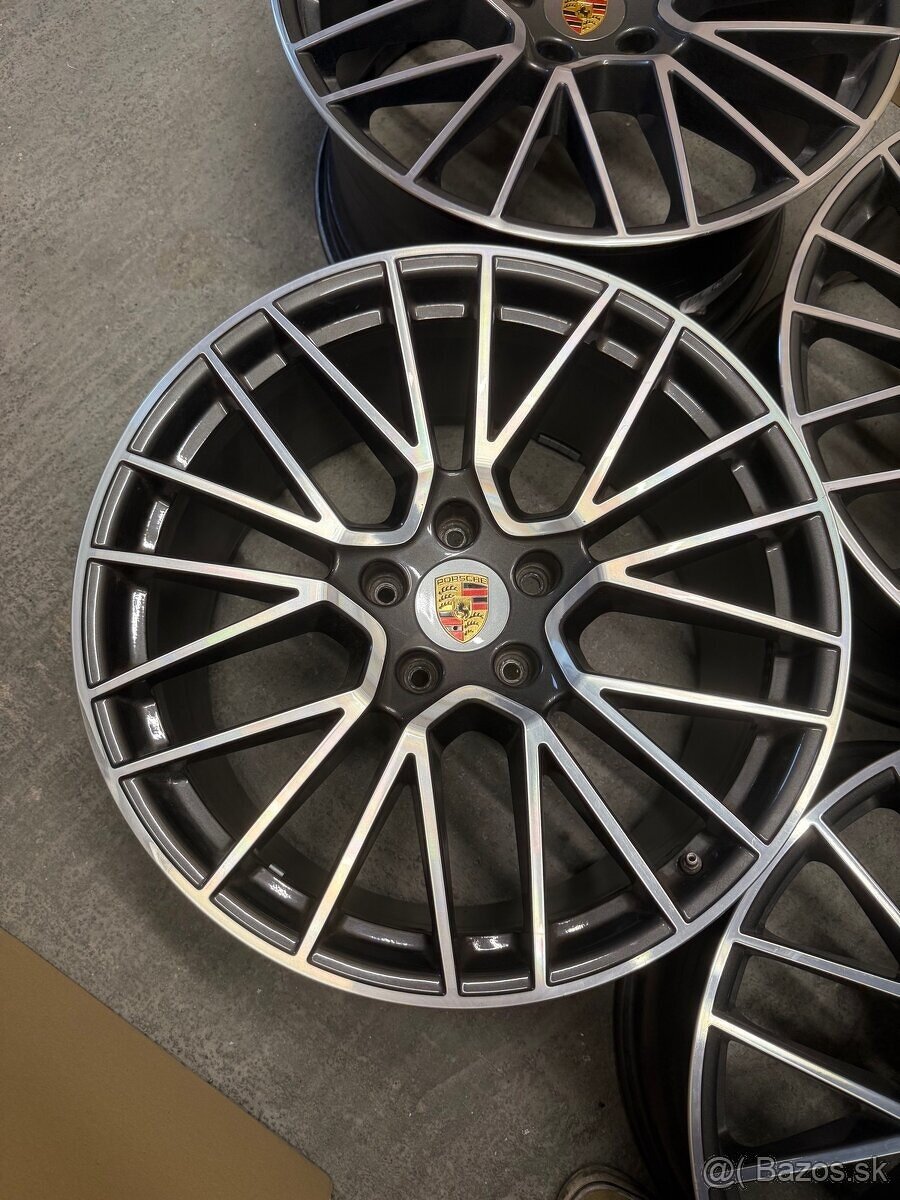 Original Porsche Cayenne E3 21” - 4