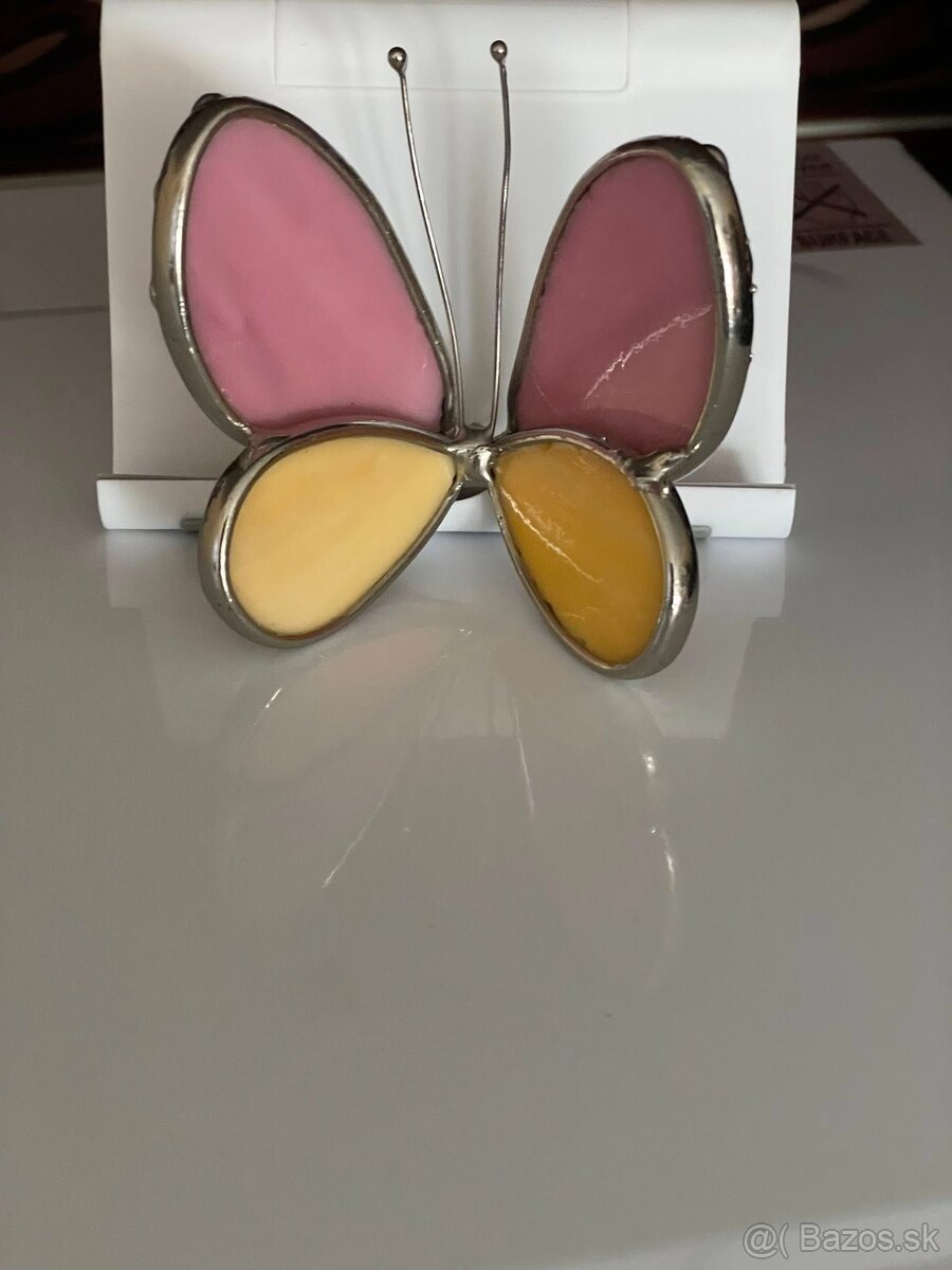 Motýľ - 4