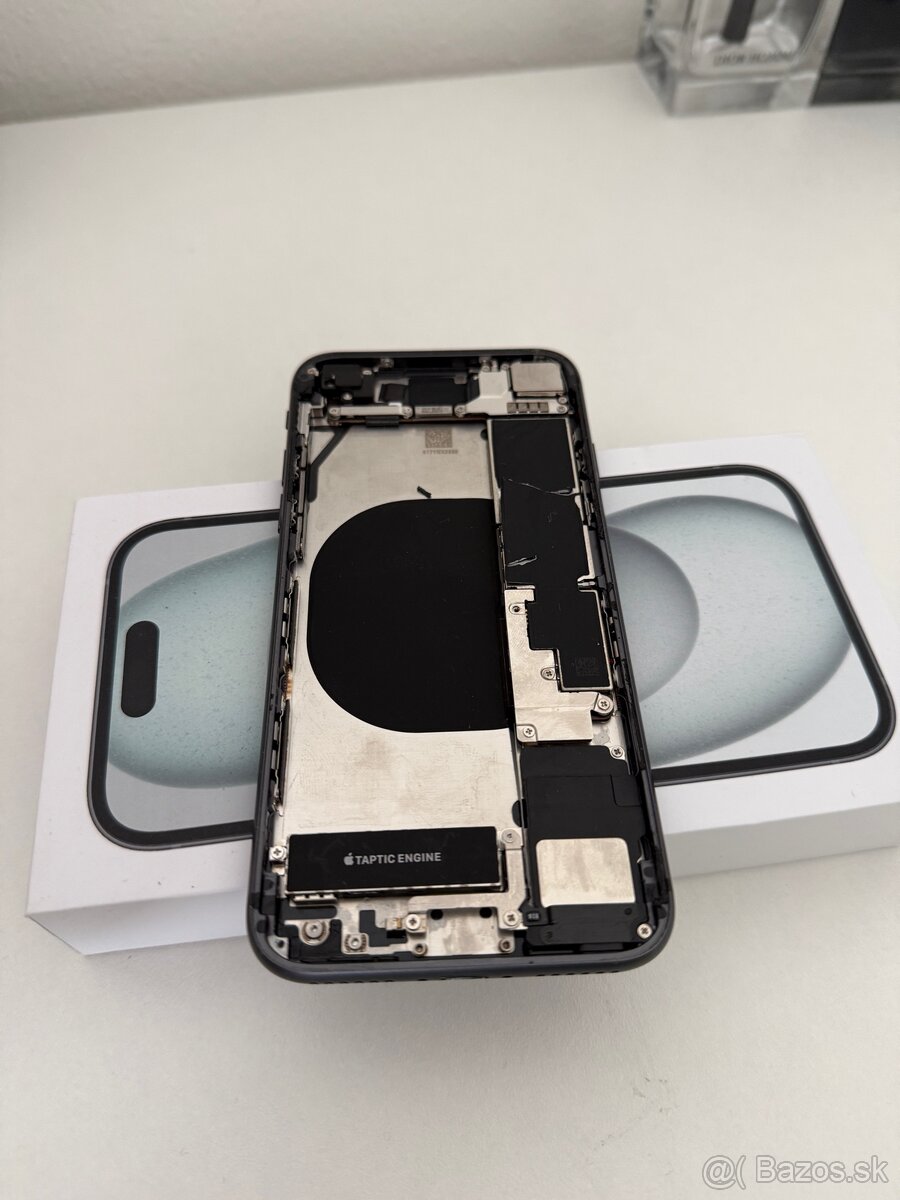 Predám housing na Apple iPhone 8 space gray - 4