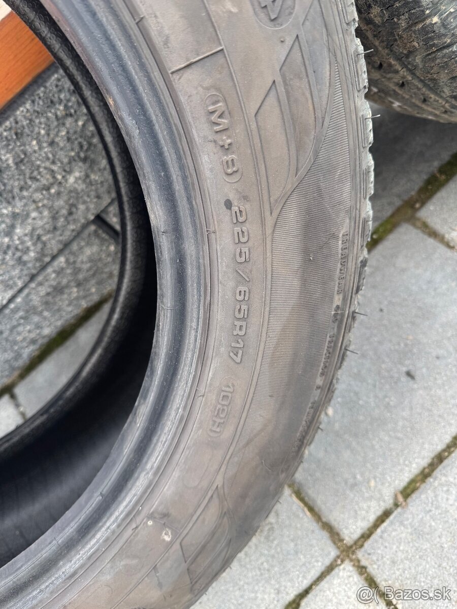 4 ks LETNE PNEU GOODYEAR 225/65 R17 - 4