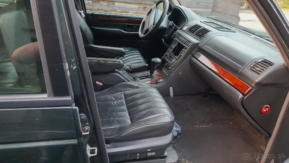 Land Rover - Range Rover P38