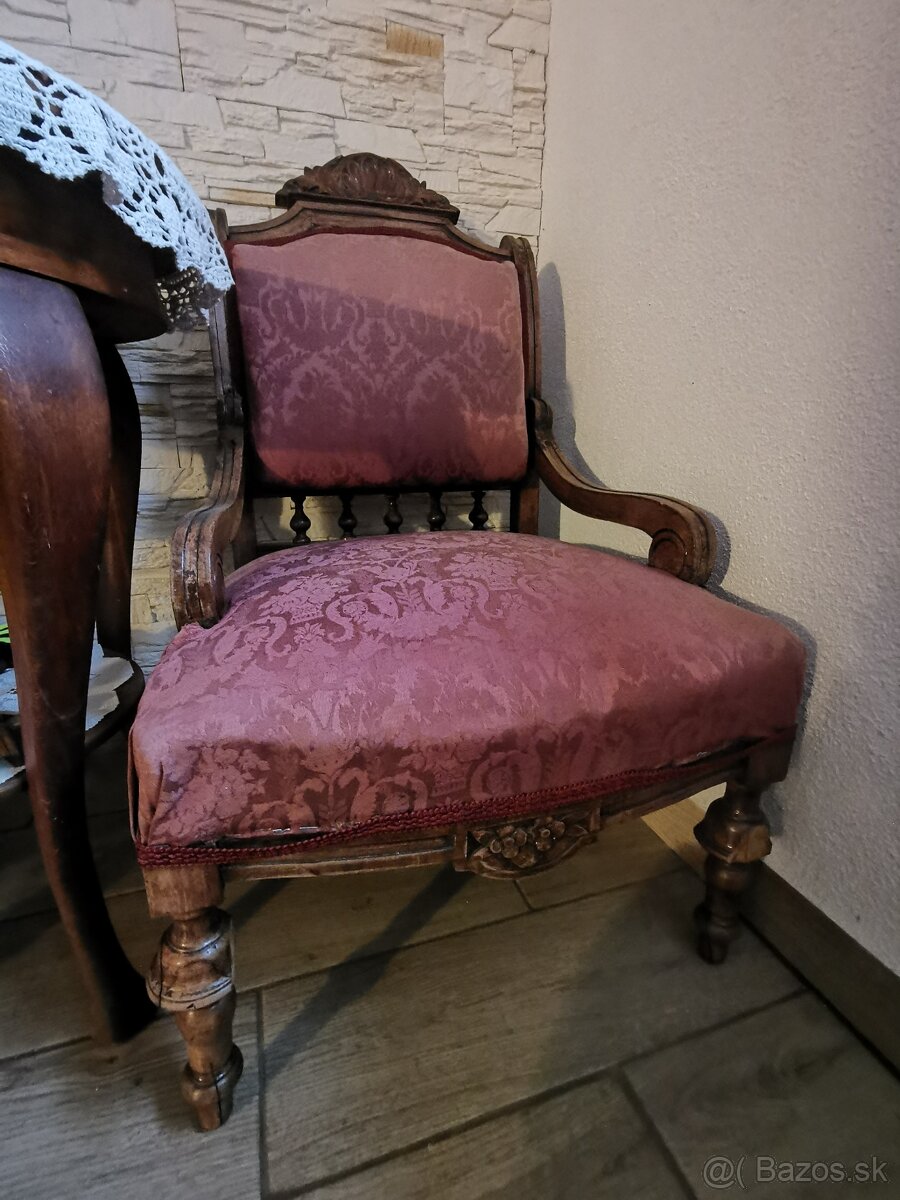 Kreslá z obdobia neorenesancie - 4