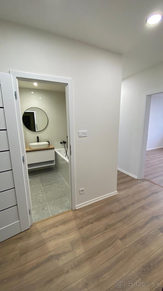 Priestranný zrekonštruovaný 2izbový byt Furča - 4