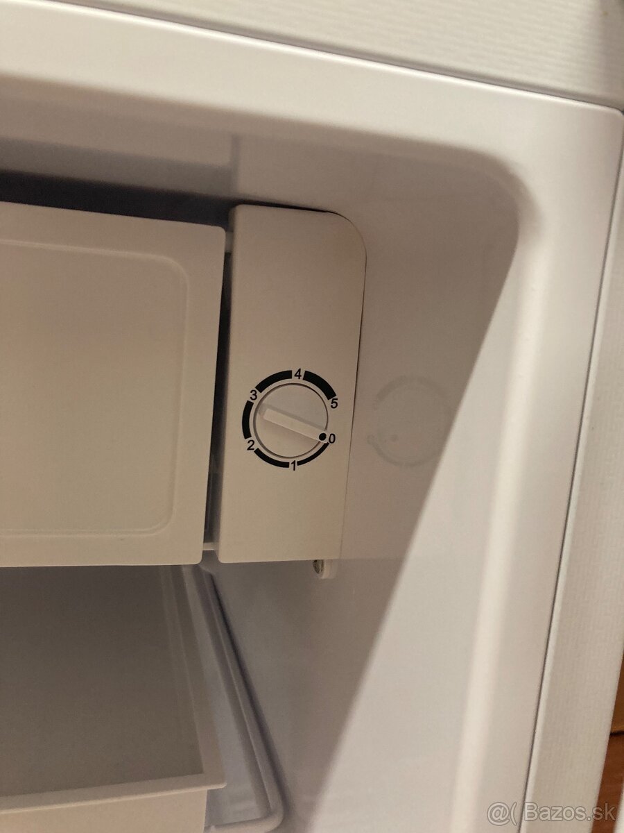 Malá chladnička Hyundai - 4