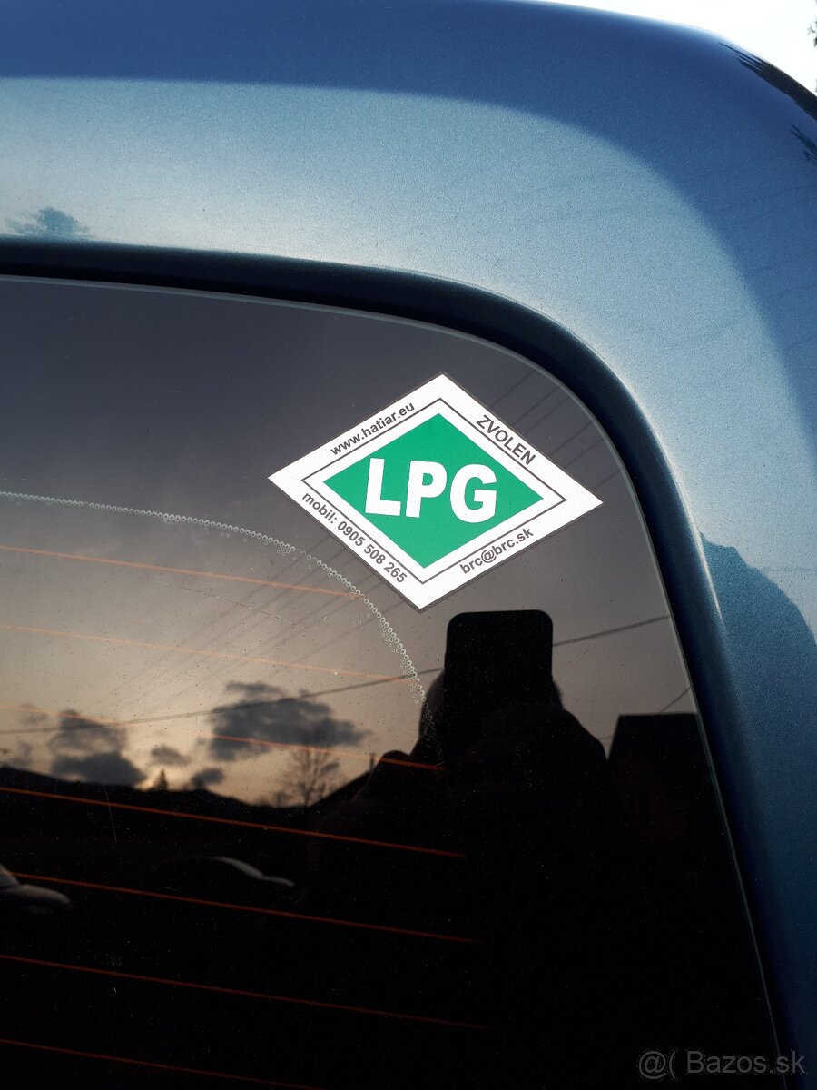 Citroen Berlingo multispace 1,6 benzín,LPG 88kw - 4