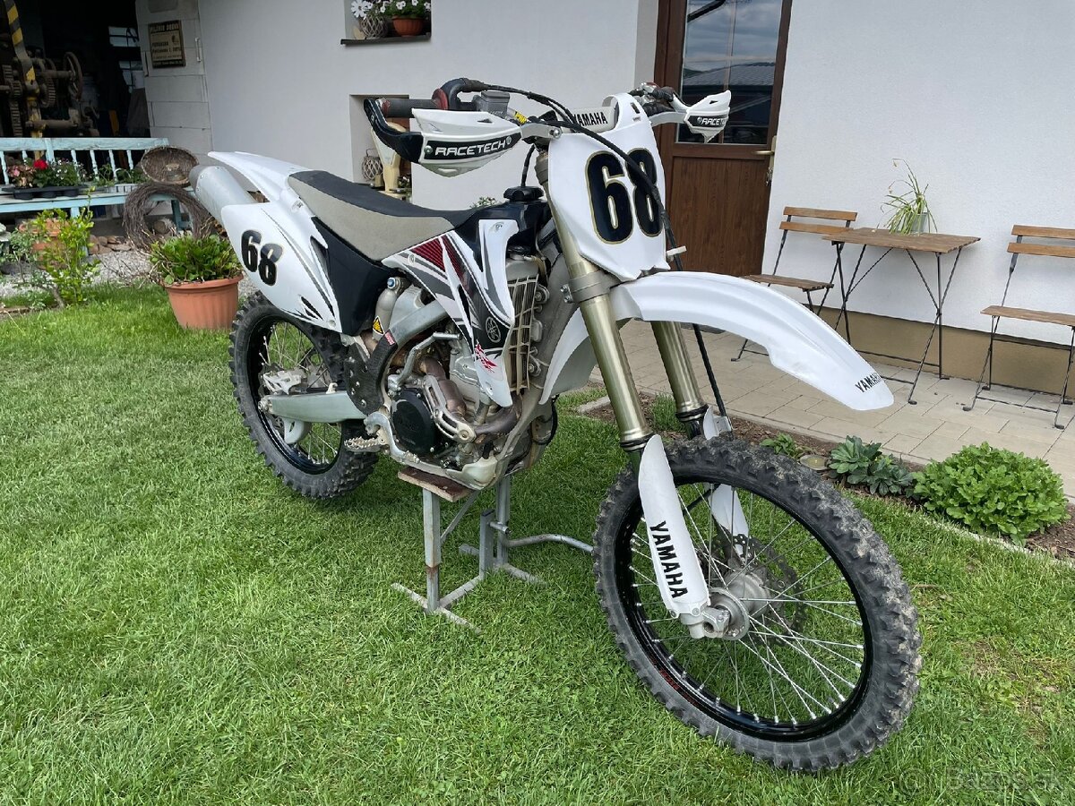 YAMAHA YZ450F