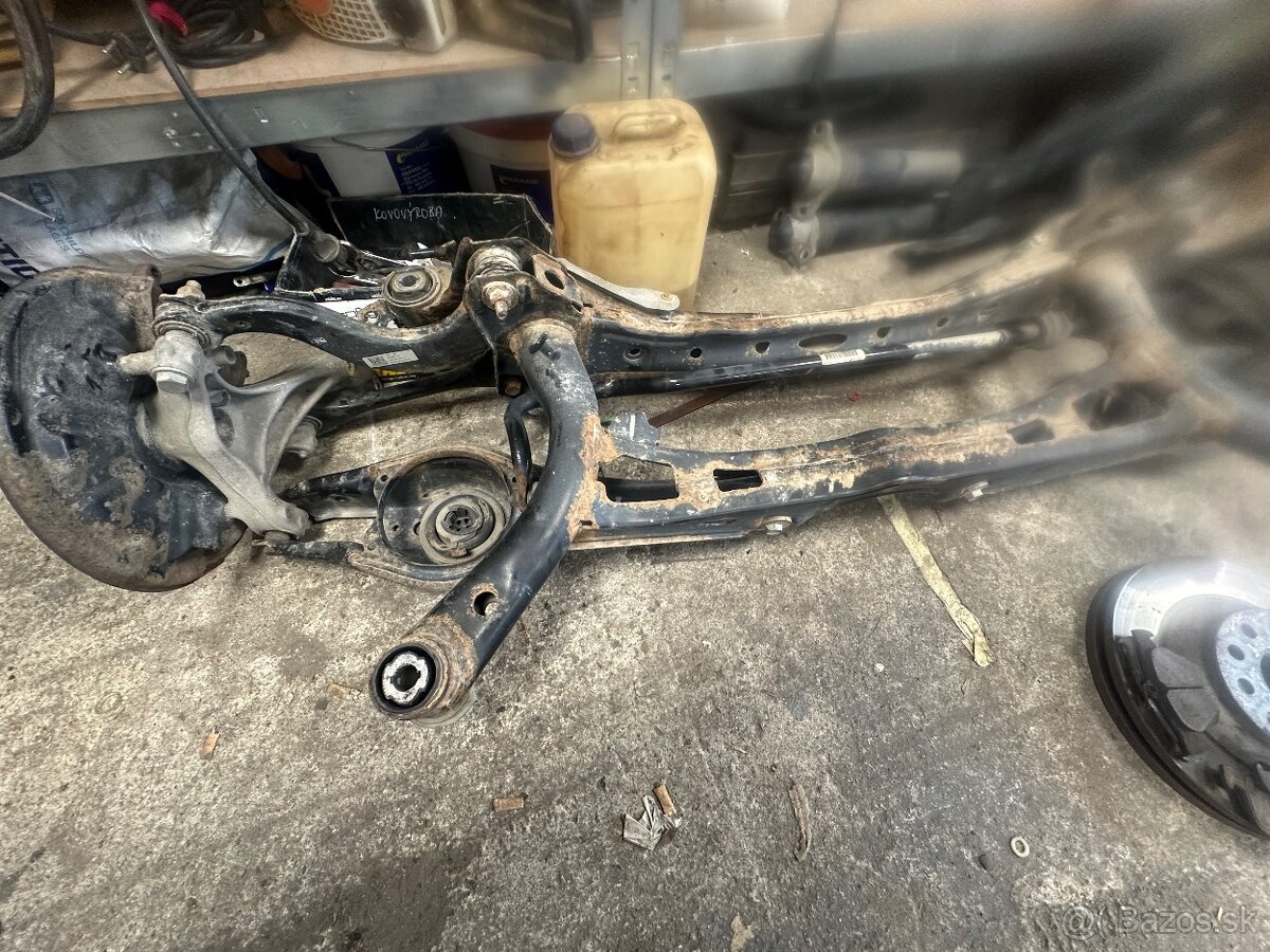 VW Passat b8 zadná náprava 3q0505449a - 4