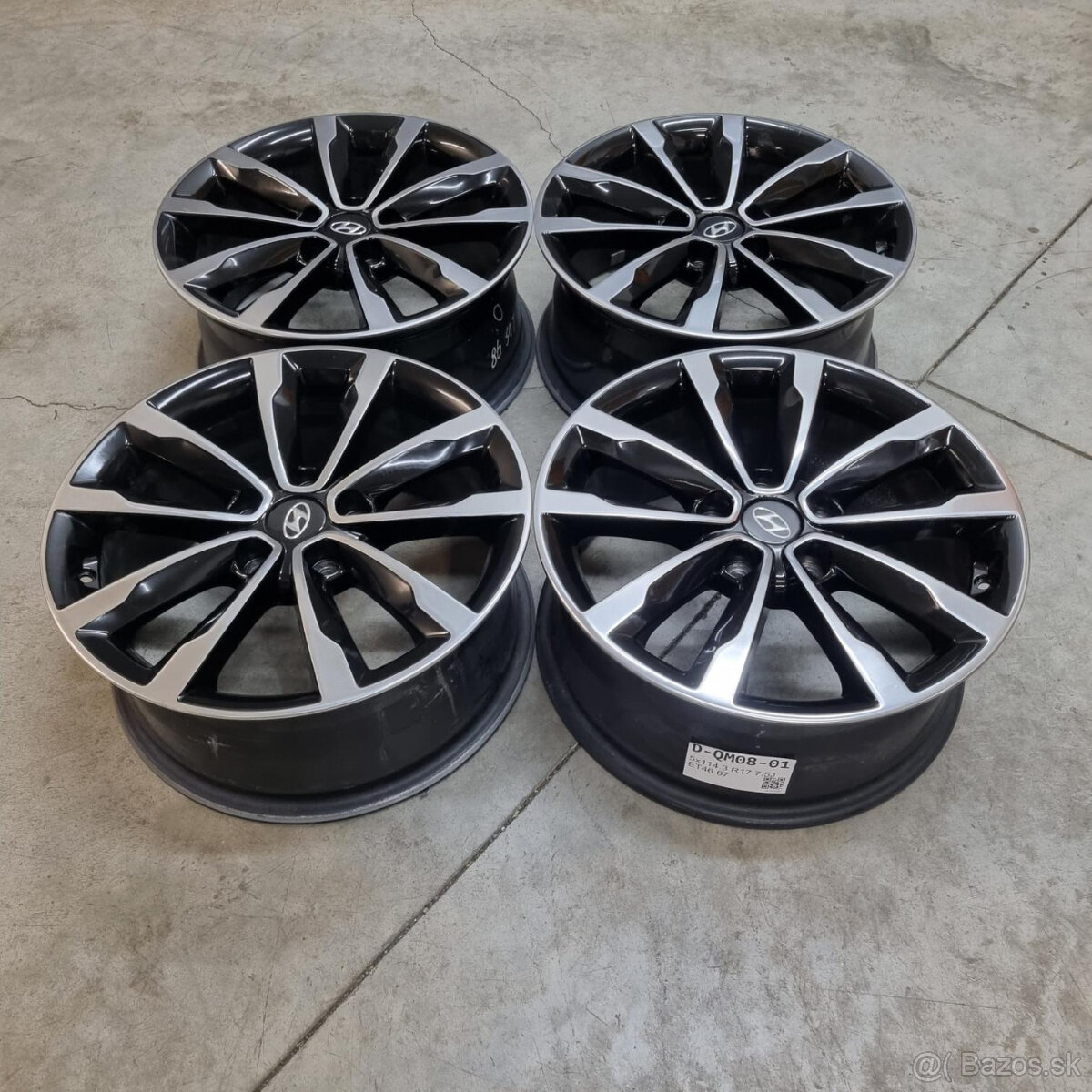 Hliníkové Hyundai disky 5x114.3 R17 7,5J ET46 - 4