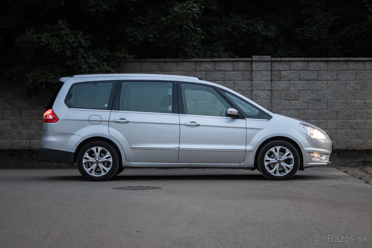 Ford Galaxy S-Max 2.0 EcoBoost SCTi Titanium A/T 7-miestny - 4