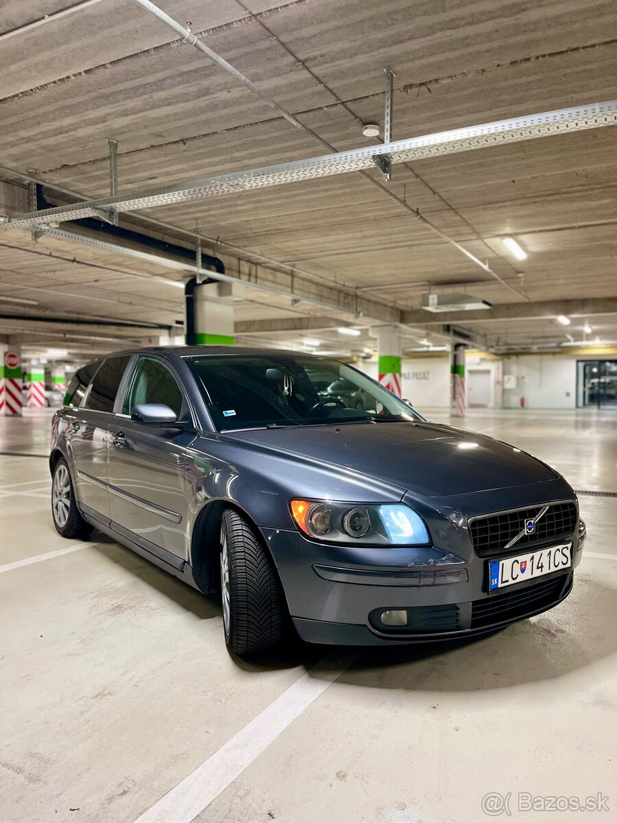 Volvo v50 - 4