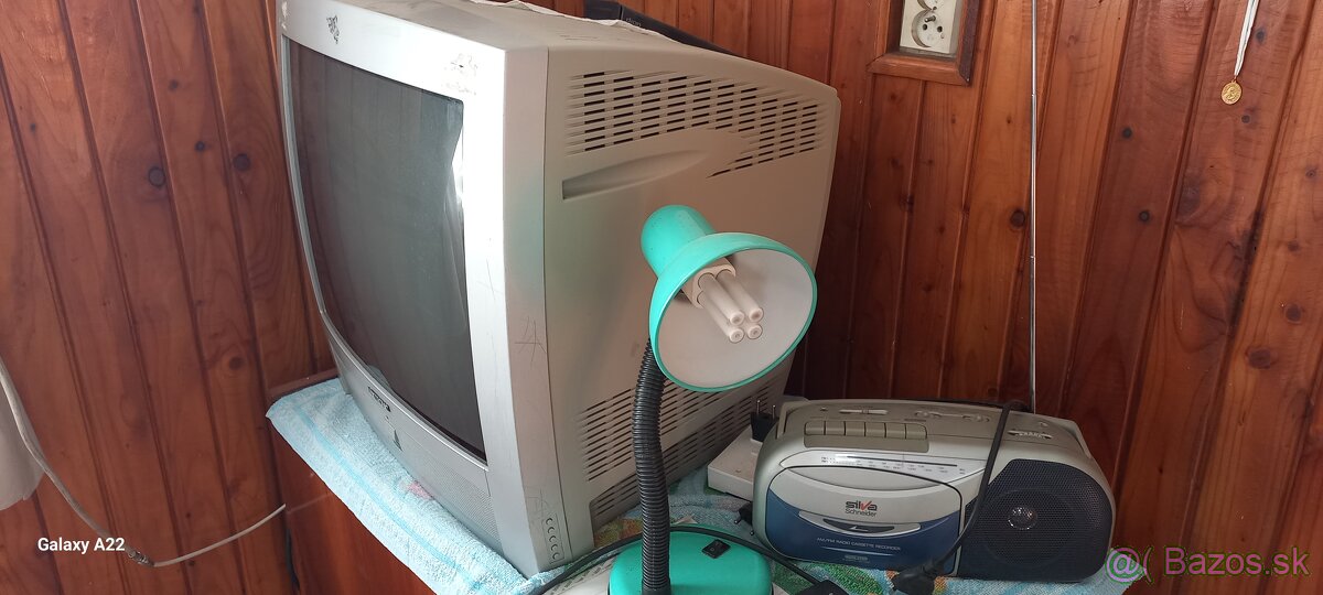 Tv GRUNDIG , LUXTRONIC - 4