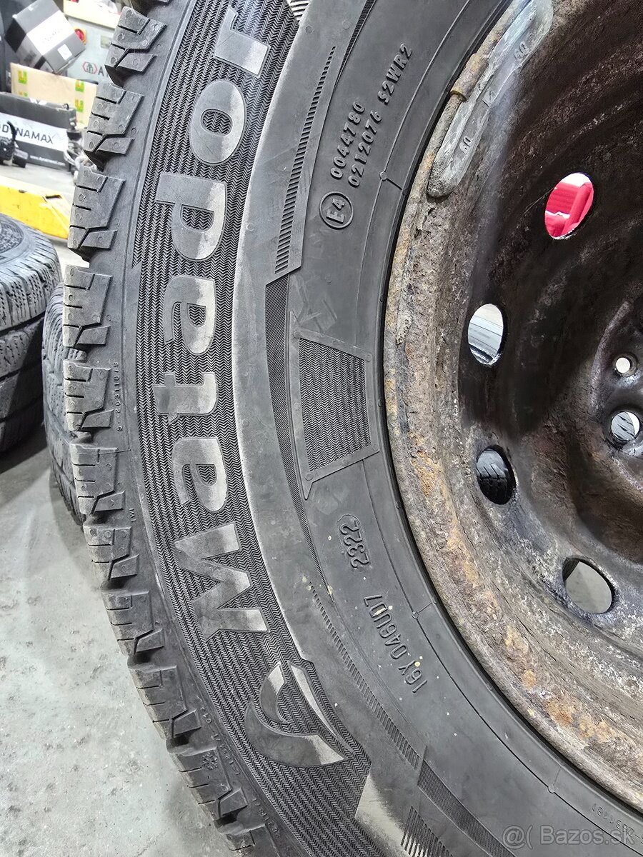 Matador zima s diskami 225/75/R16C - 4