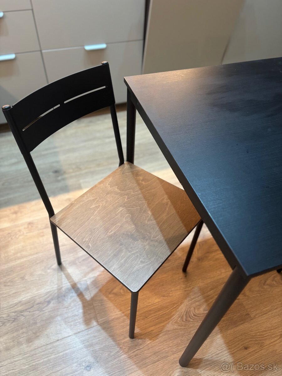 Set stôl + 2 stoličky - 4