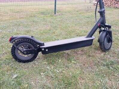 Predám kolobežku Sencor scooter S70 - 4