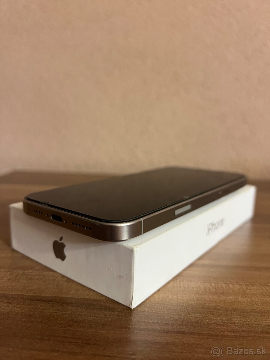 iPhone 16 Pro Max - 4
